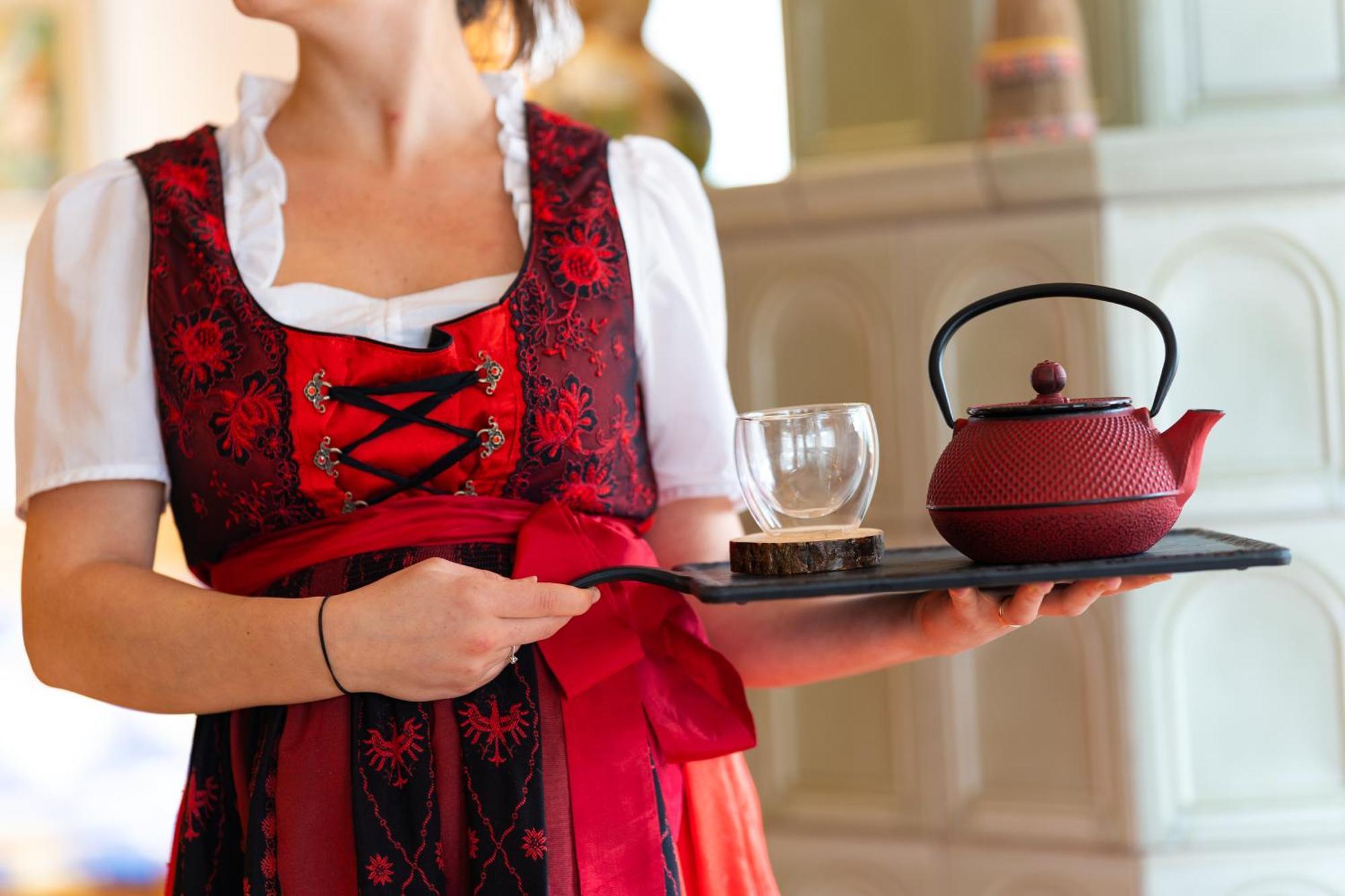 Latemar - Hotel Suites Spa Soraga Bagian luar foto